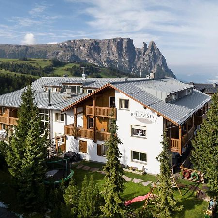 Hotel Bellavista アルペ・ディ・シウージ エクステリア 写真