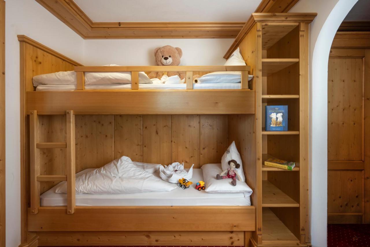 Hotel Bellavista アルペ・ディ・シウージ エクステリア 写真