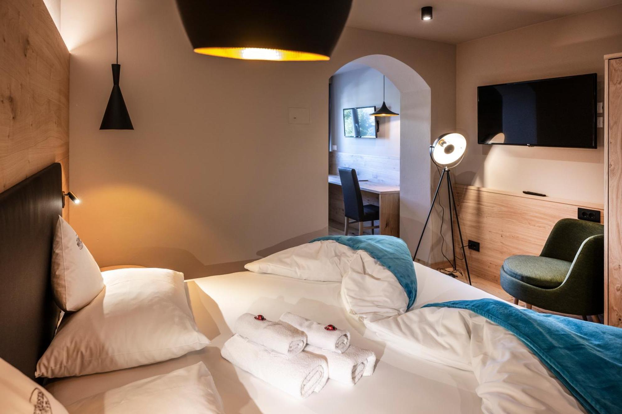 Hotel Bellavista アルペ・ディ・シウージ エクステリア 写真